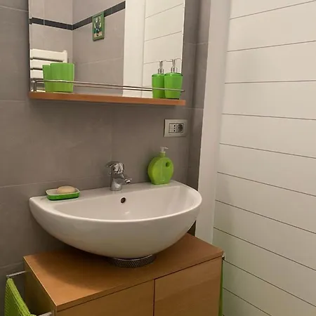 Blue Light Ultracentral Apartment