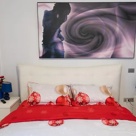 Blue Light Ultracentral Apartment