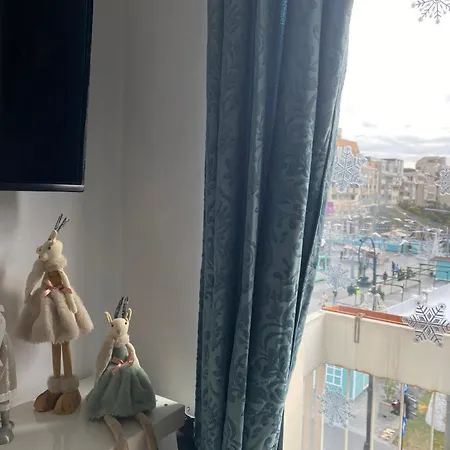 Blue Light Ultracentral