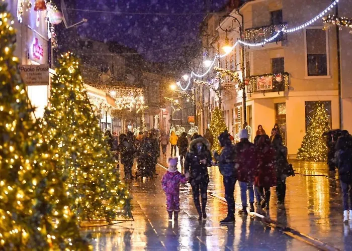 Blue Light Ultracentral 公寓 *